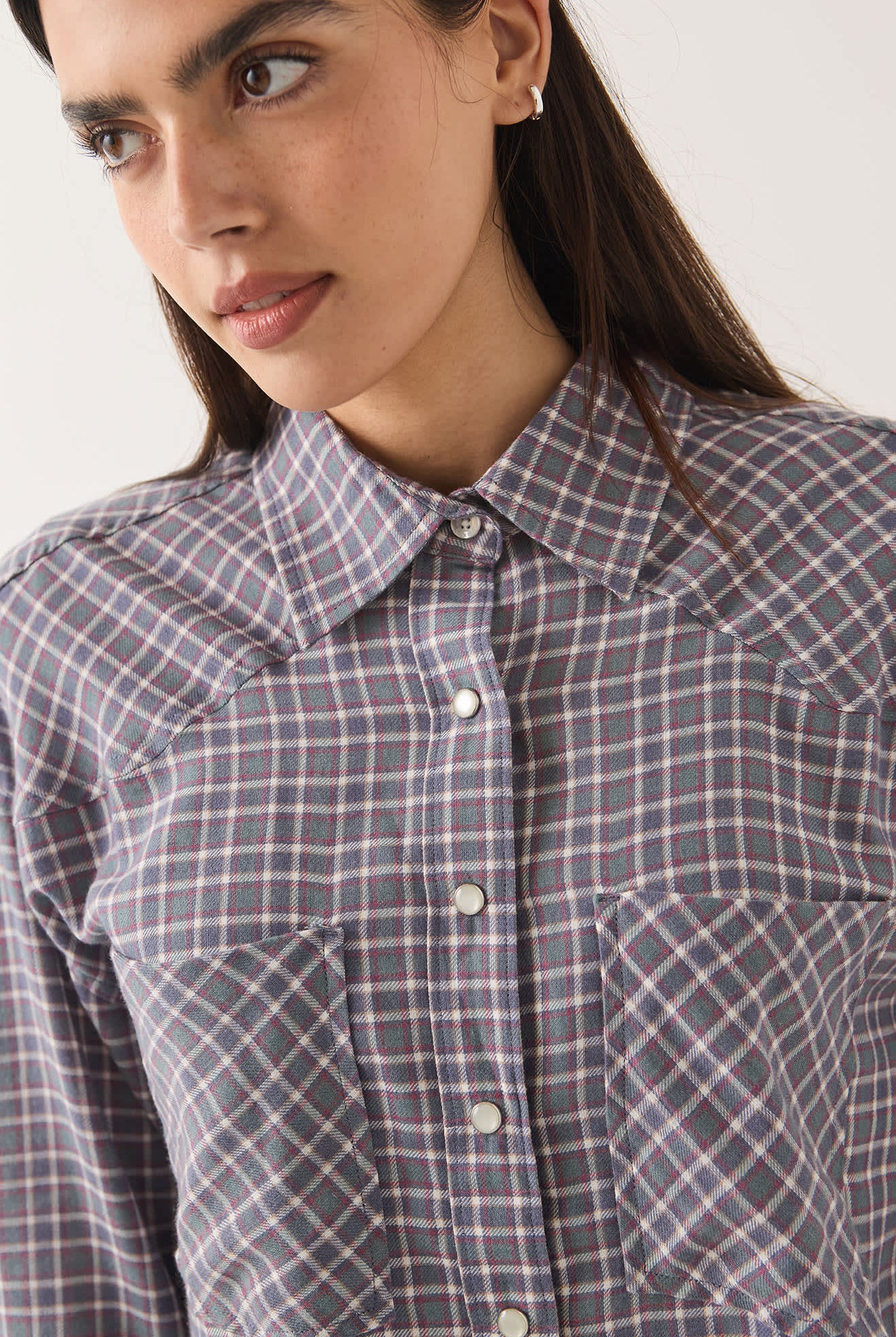 Women's Wayne Women's Shirt in the color Soft Navy Plaid - Additional Fit image