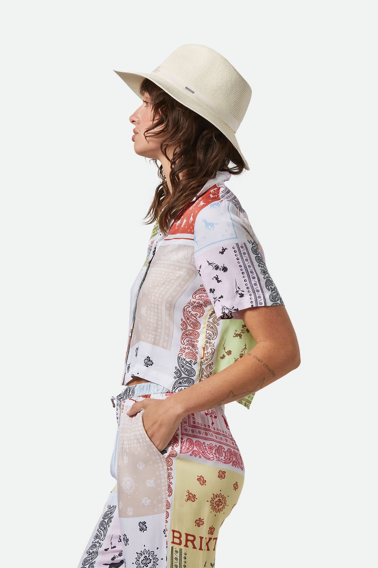 Women's Carolina Straw Packable Travel Hat in the color Bone/Bone - Women's Side View