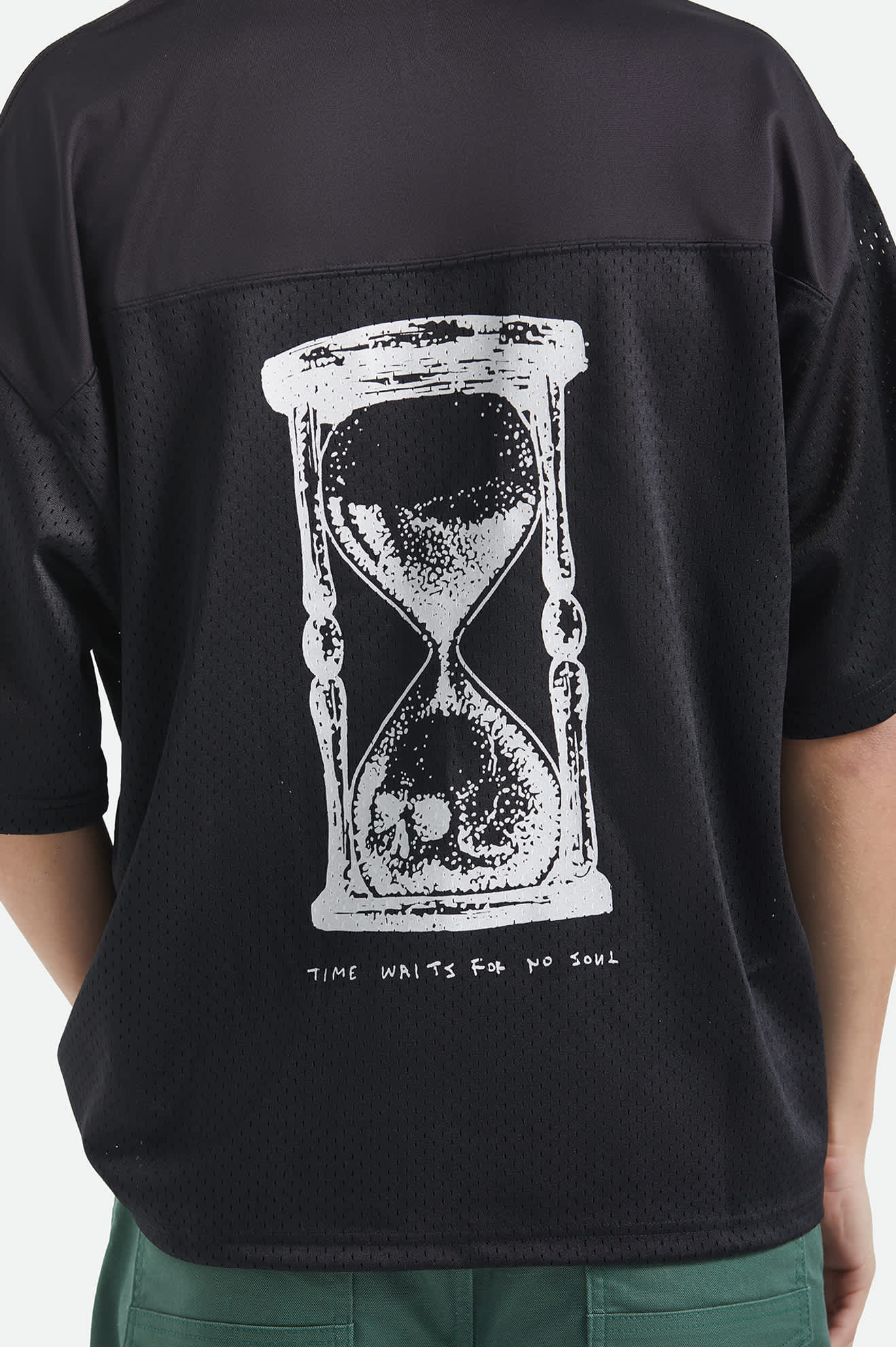 Men's Baggy Mesh Practice Jersey in the color Black/White Chippa - Additional Fit image