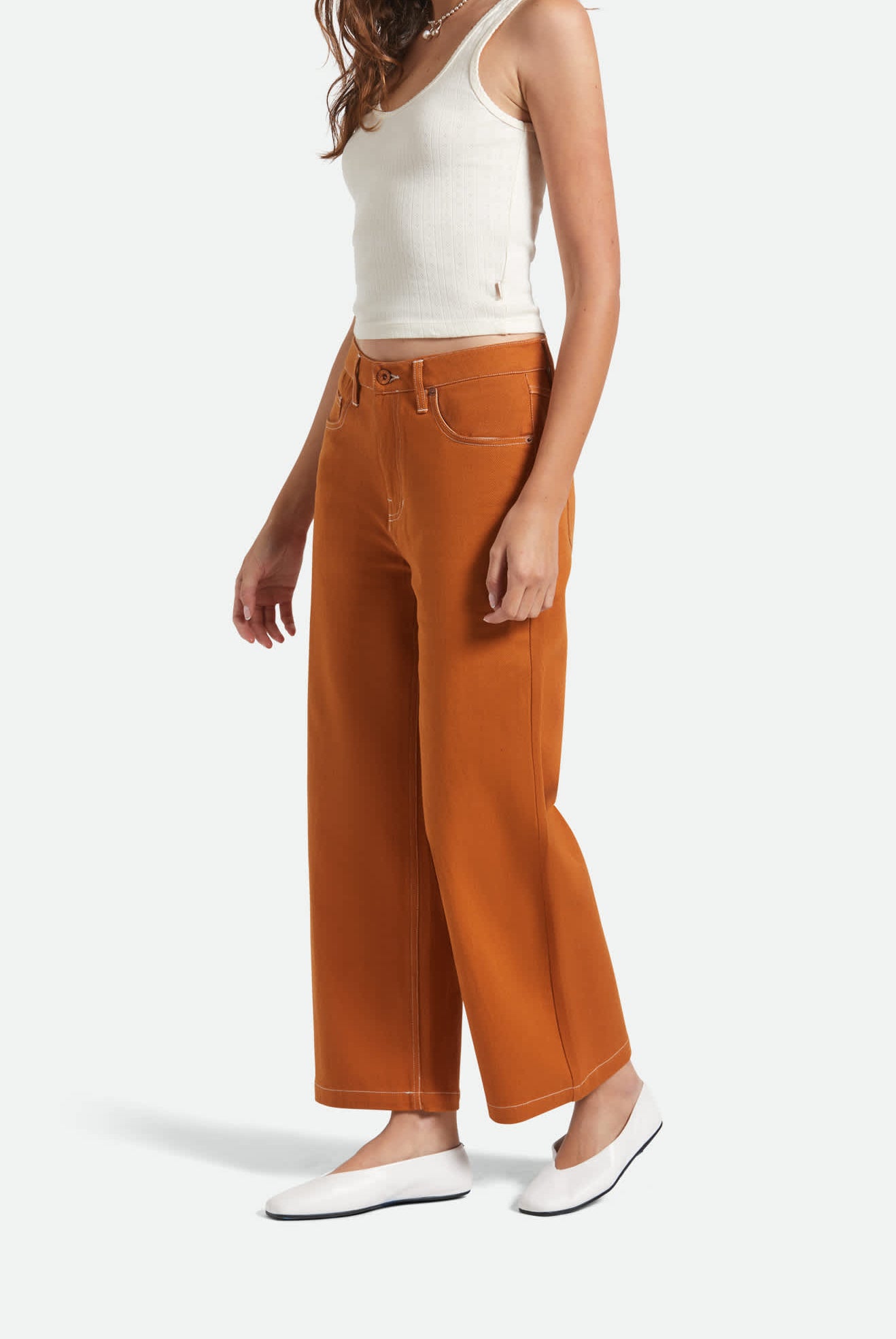 Women's Margo Cropped 5-Pocket Pant in the color Rustic Caramel - Women's Side View