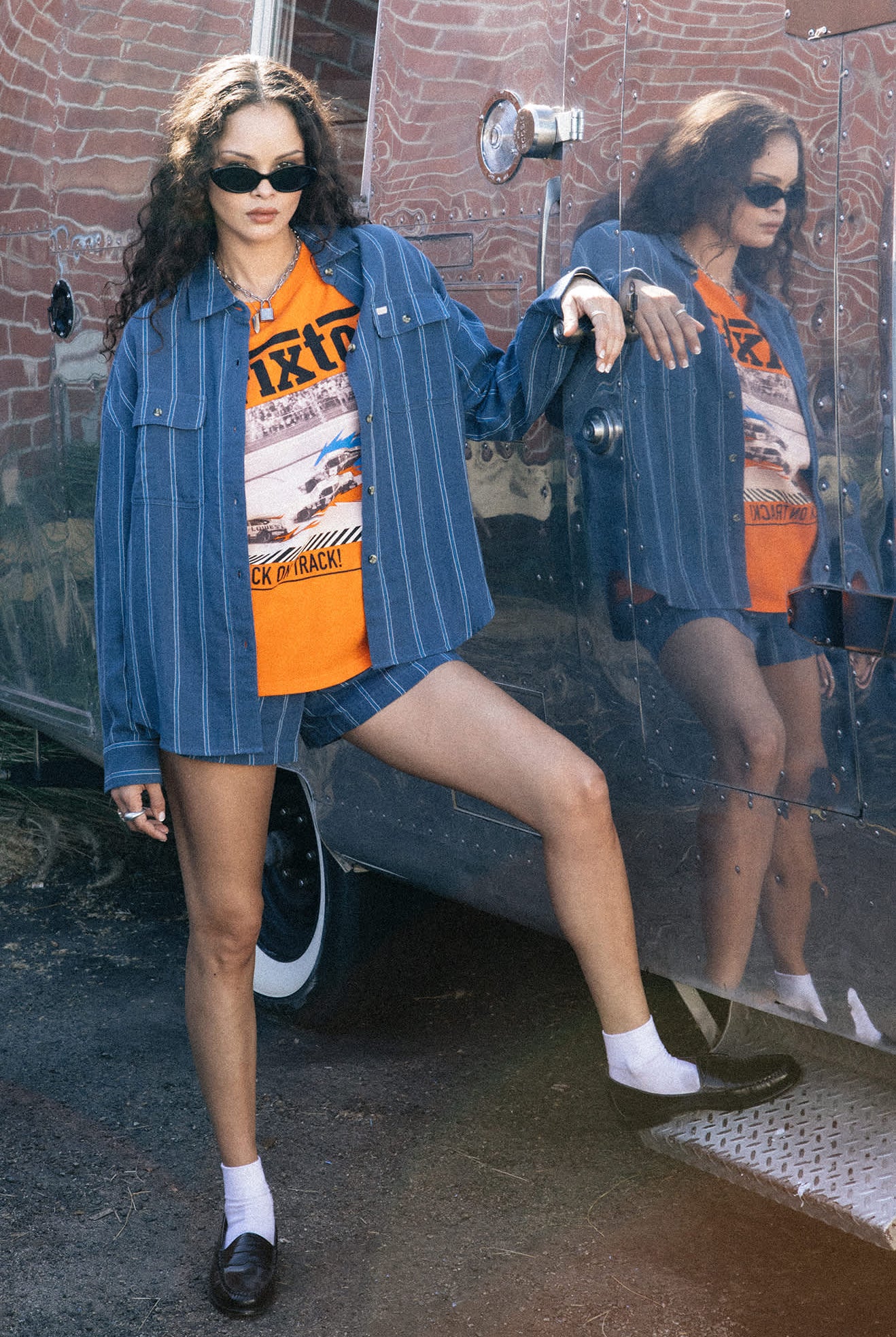 Women's Wandering L/S Overshirt in the color Berring Sea/White - Men's Lifestyle image