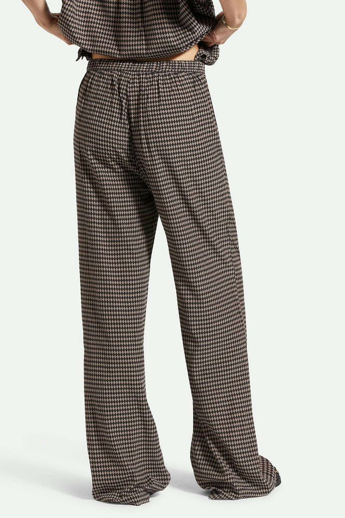 Back Fit Image | Hudson Lounge Pant - Washed Black/Cinder Grey Diamond Check