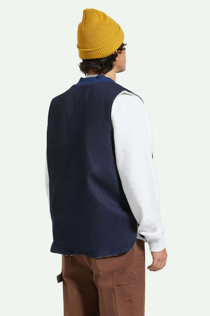 Back Fit Image | Builders Abraham Reversible Vest - Rinse Denim/Sherpa