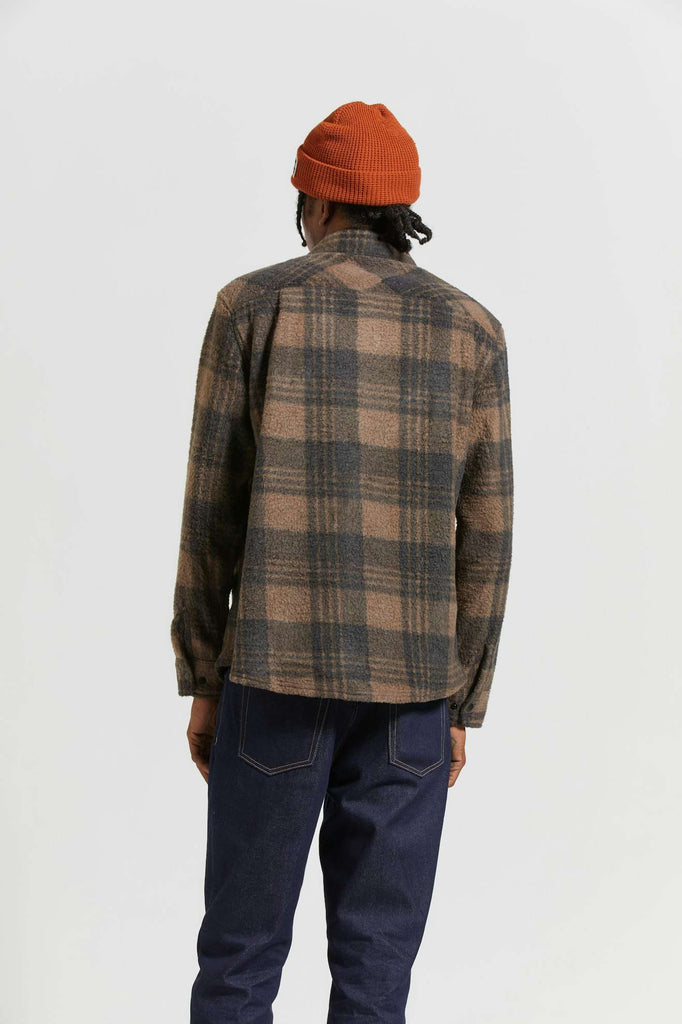 Men's Back Fit Image | Bowery Arctic Stretch L/S Fleece - Burro Brown/Black Plaid