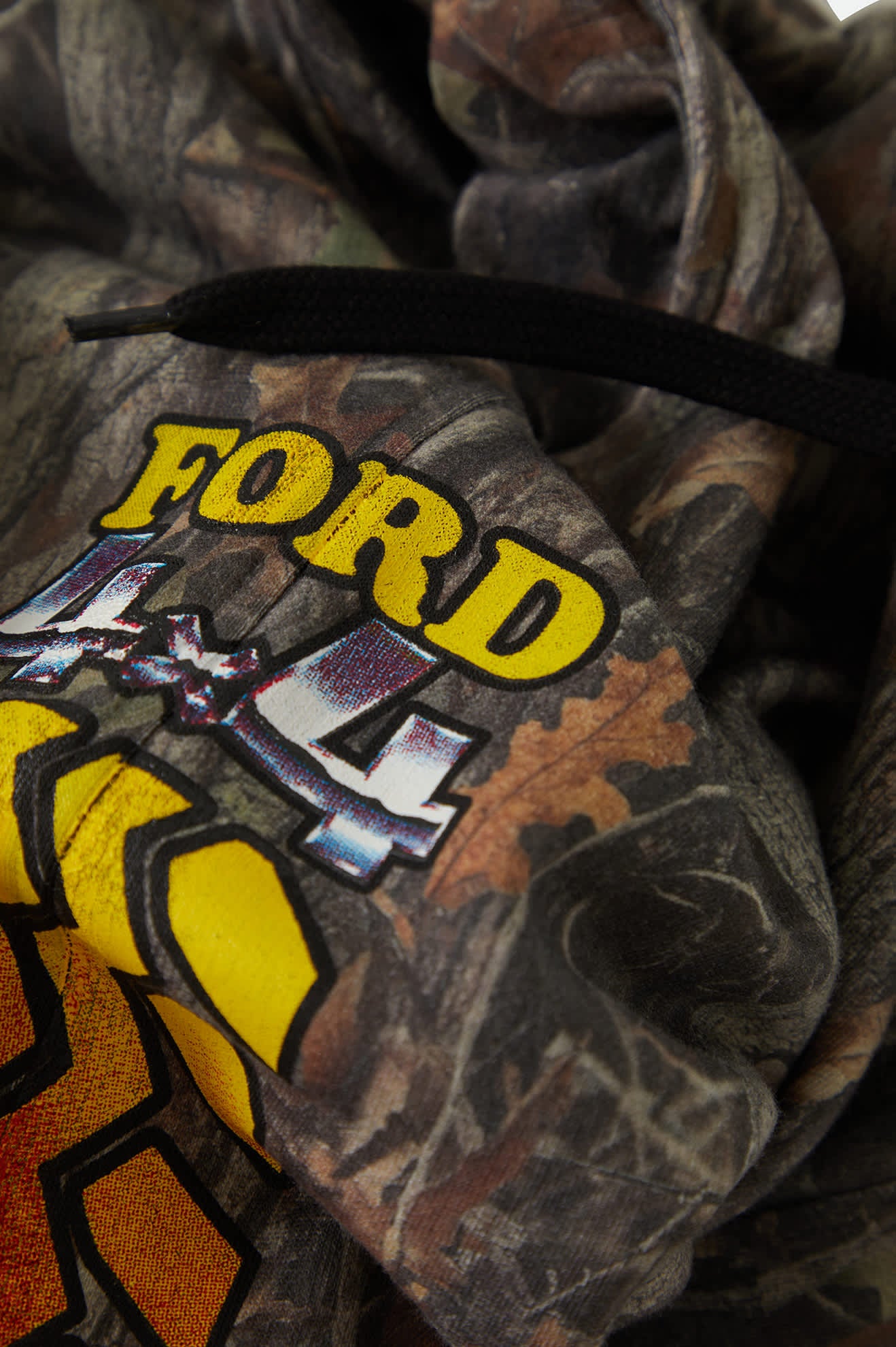 Men's Ford 4x4 Chrome Sweatpant in the color Boxwood Green - Additional Laydown image