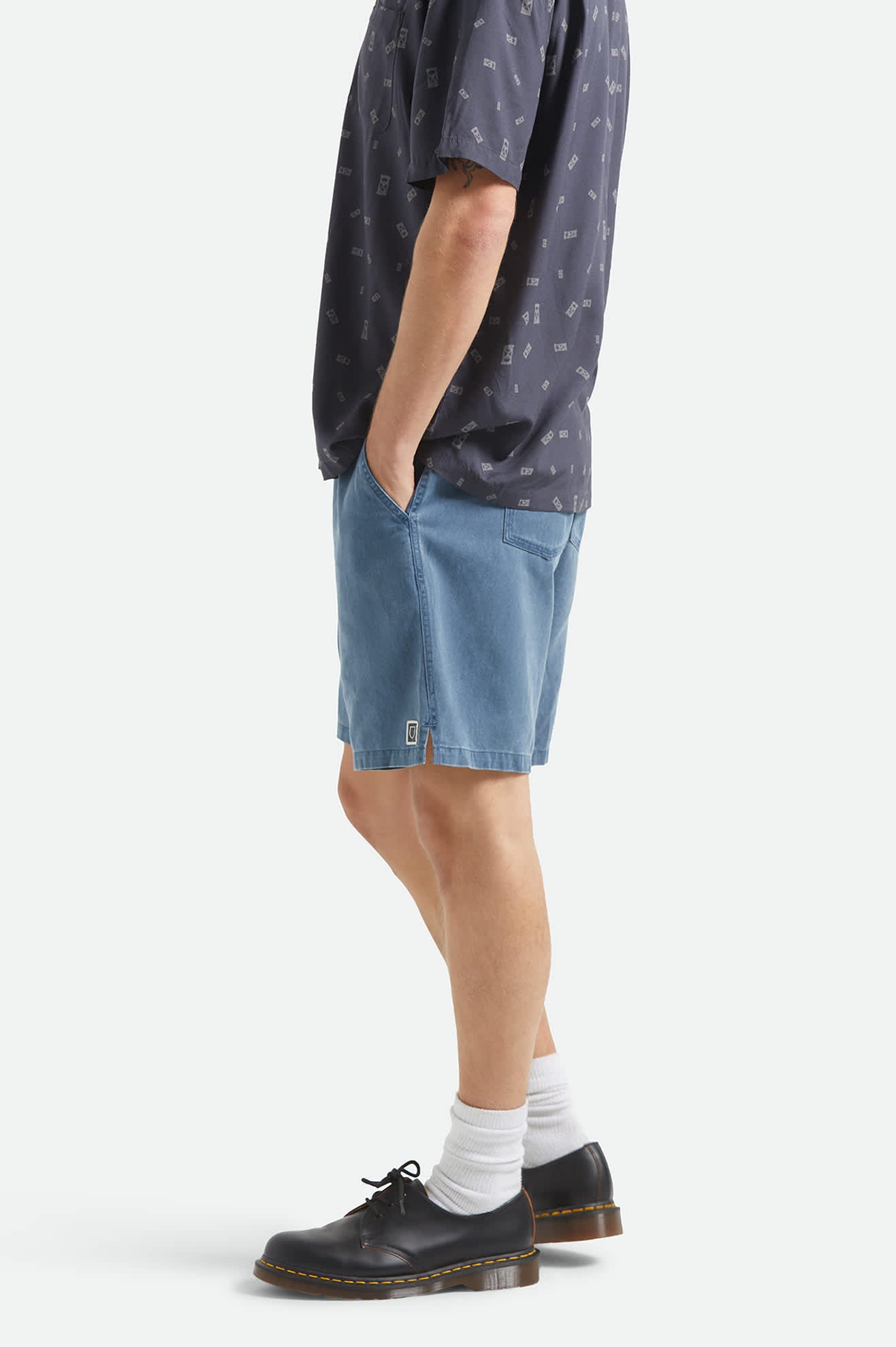 Men's Everyday Vintage Wash Short in the color Midnight Blue - Men's Side View