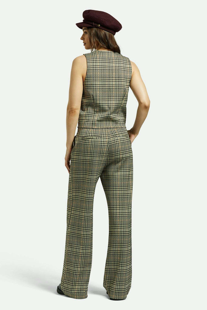 Women's Back Fit Image | Menswear Plaid Leisure Trouser Pant - Winter White/Black Plaid