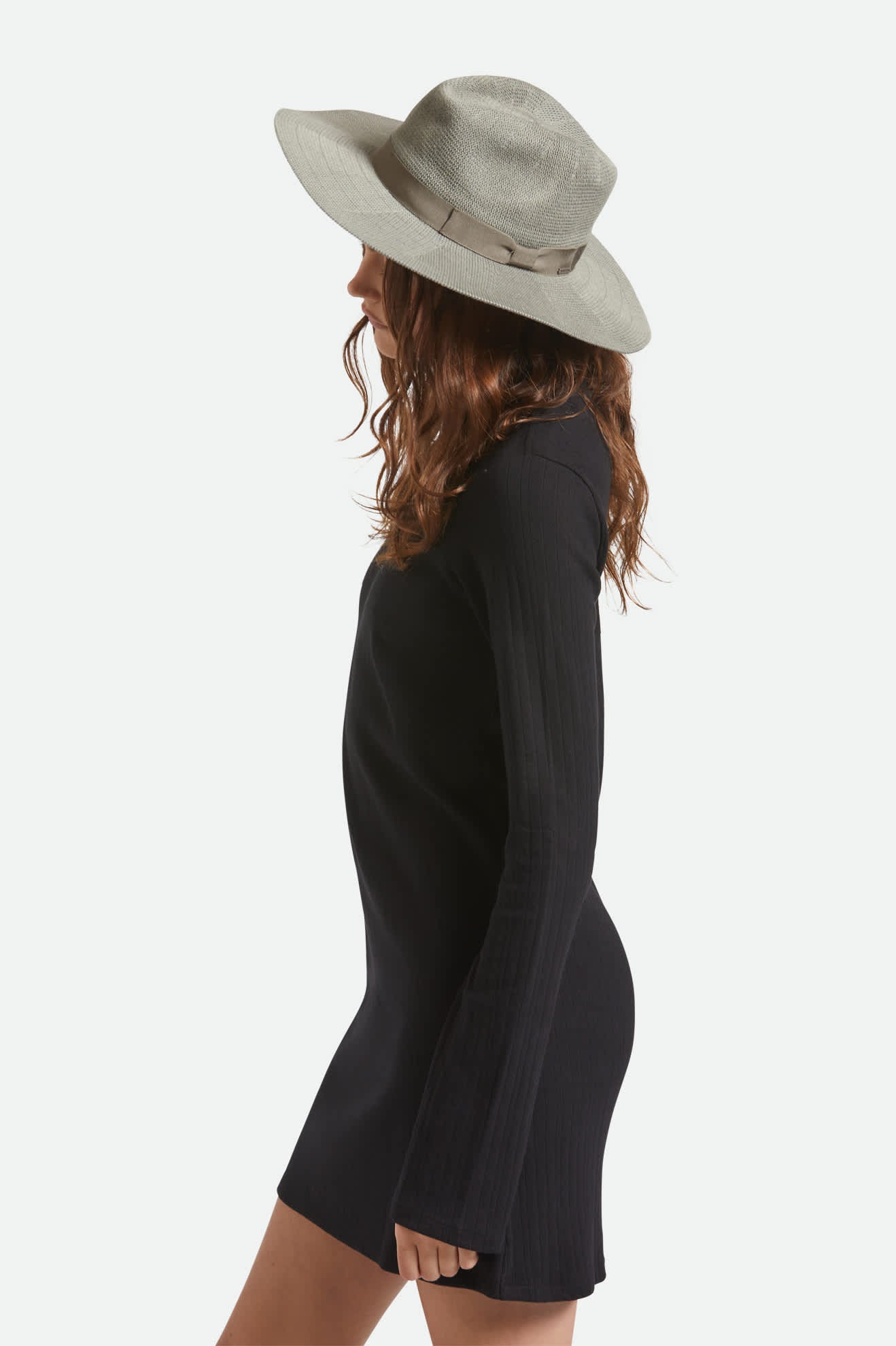 Women's Lyons Knit Packable Hat in the color Elm - Women's Side View