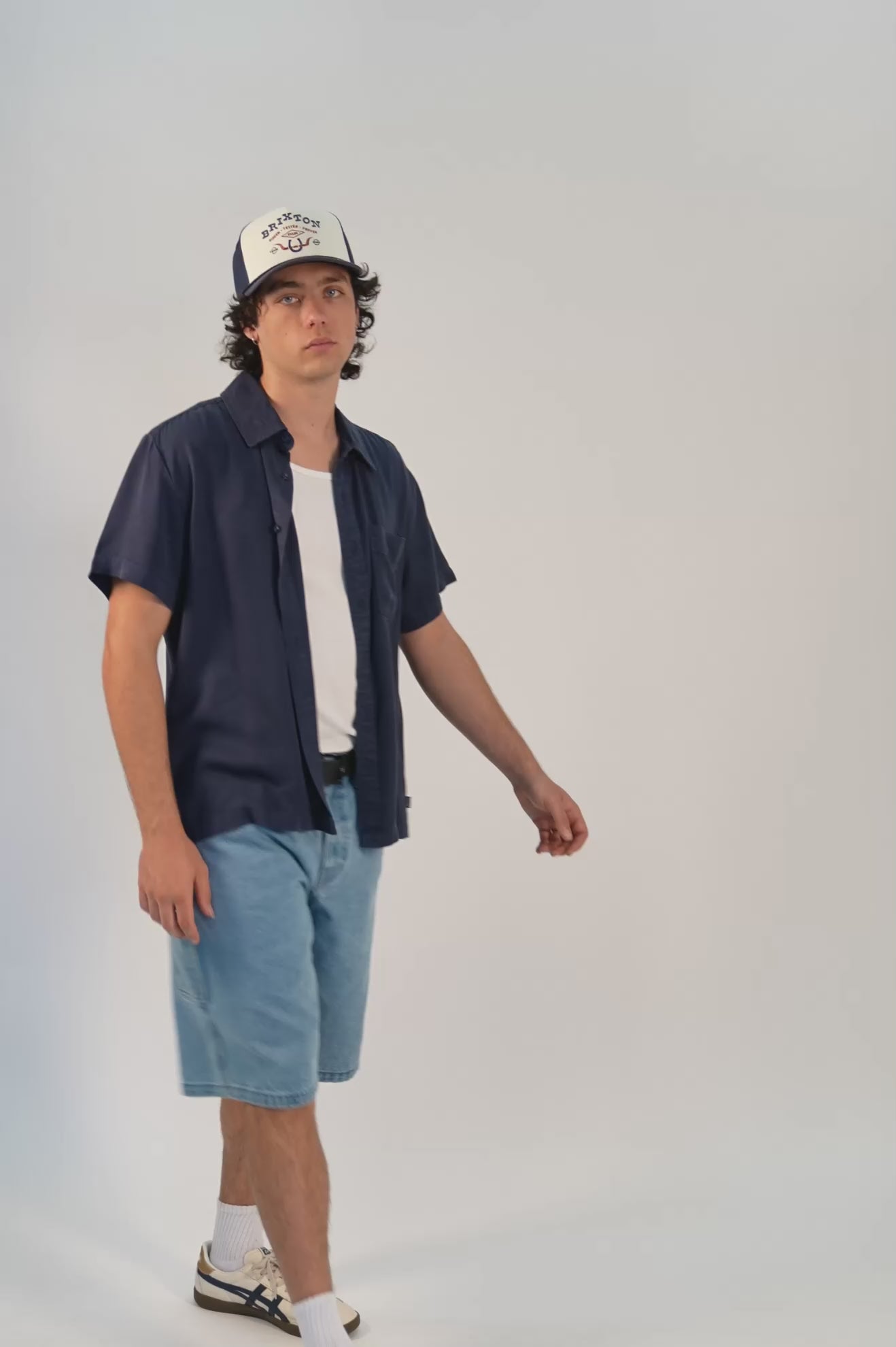Men's Builders Carpenter Baggy Short in Washed Blue Denim