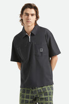 Men's Journey Lightweight 1/2 Zip Cropped Short Sleeve Shirt in the color Black - Men's Front View