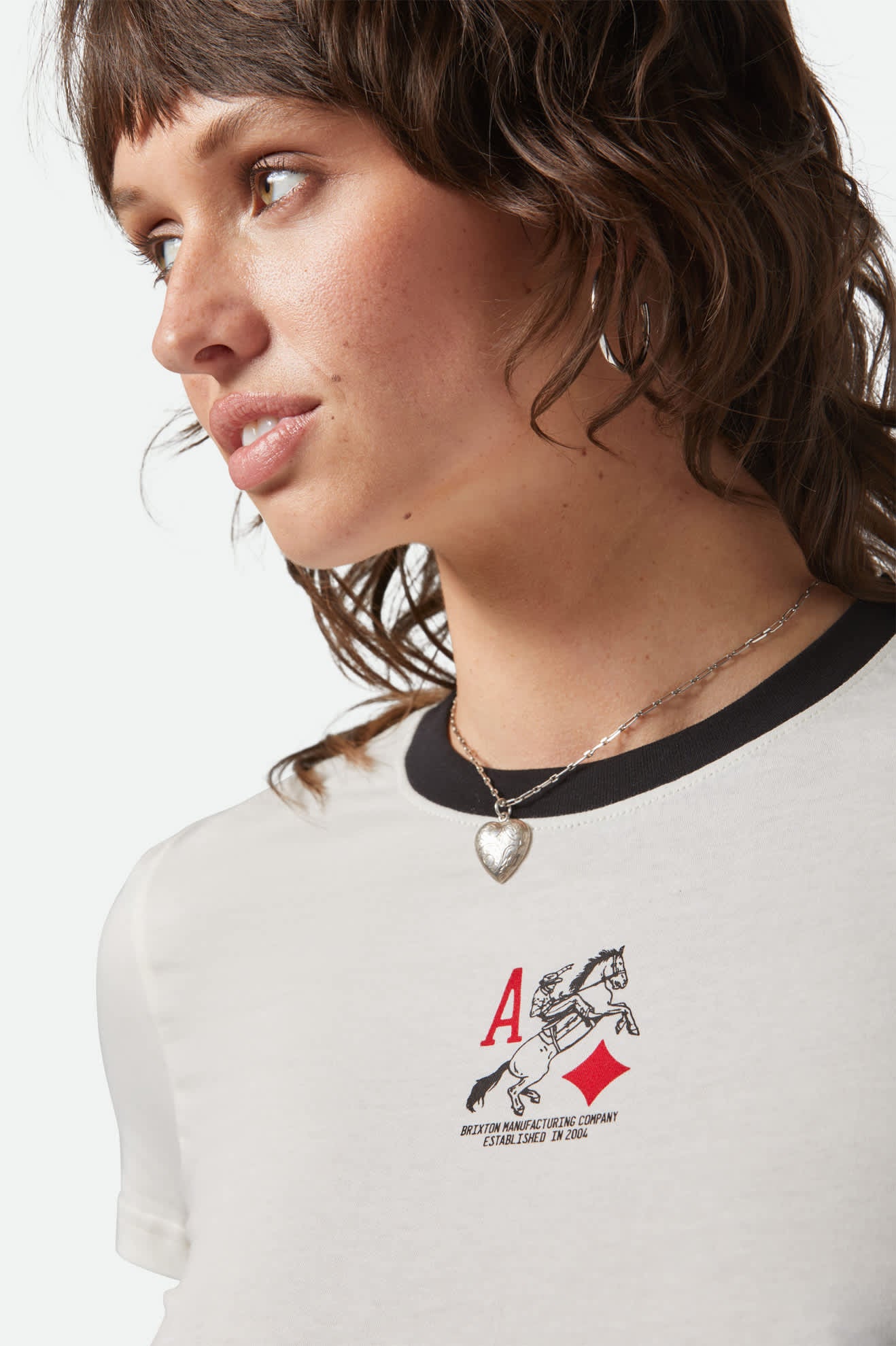 Women's Aces Fitted Crew T-Shirt in the color Off White/Black - Additional Fit image