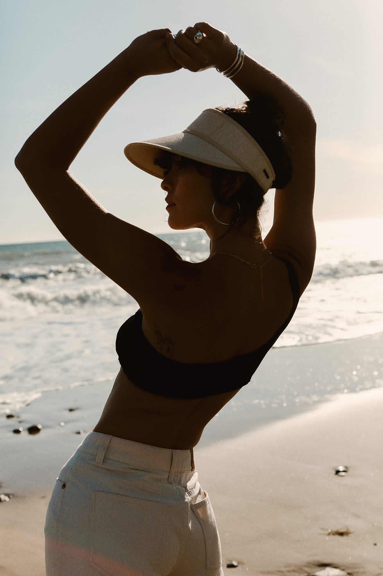 Women's Newport Straw Visor in the color Natural/Natural - Additional Fit image